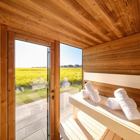 Reetland Am - Luxusplus Reetdachvilla Mit 4 Schlafzimmern, Sauna Und Kamin G12 *