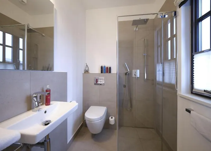 Reetland Am - Luxusplus Reetdachvilla Mit 4 Schlafzimmern, Sauna Und Kamin G12 ドランスケ