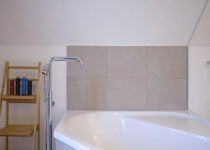 Reetland Am - Luxusplus Reetdachvilla Mit 4 Schlafzimmern, Sauna Und Kamin G12 * ドランスケ