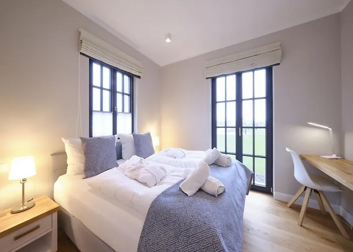 Reetland Am - Luxusplus Reetdachvilla Mit 4 Schlafzimmern, Sauna Und Kamin G12 ヴィラ *